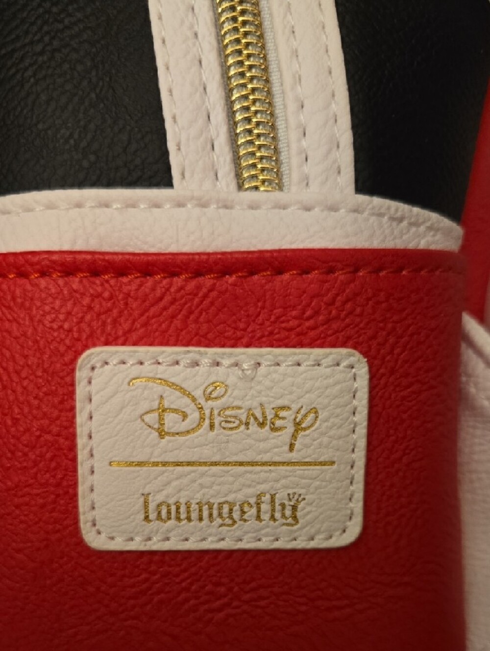 Disney Loungefly Mickey Mouse Valentine Chocolate Box Mini BackpacK - Picture 6 of 10